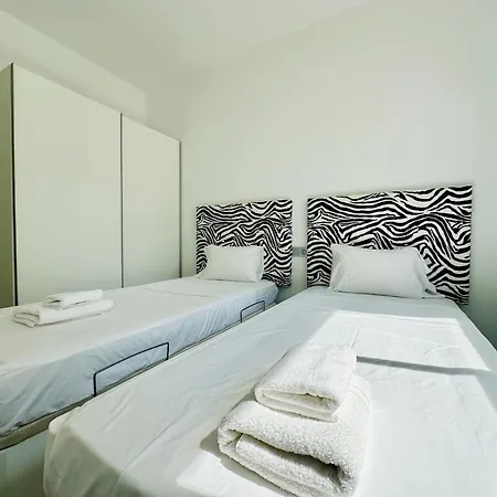 Casita Luna Y Leano Pilar de la Horadada